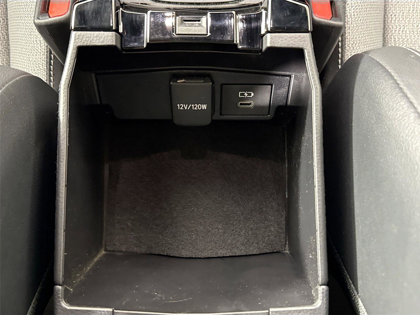 Certified 2025 Toyota Corolla XSE FWD image 33
