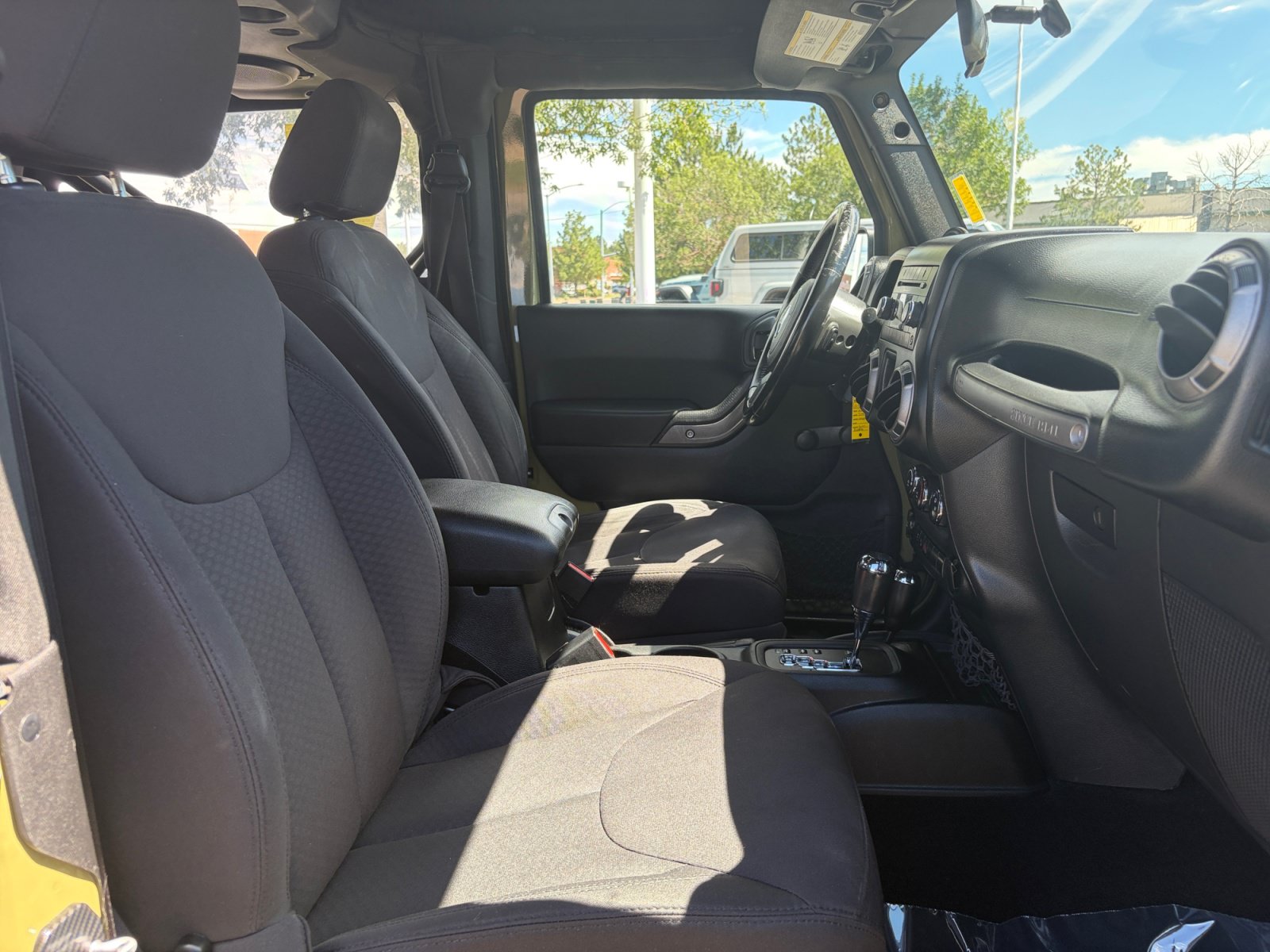 Used 2013 Jeep Wrangler Sport AWD/4WD image 31