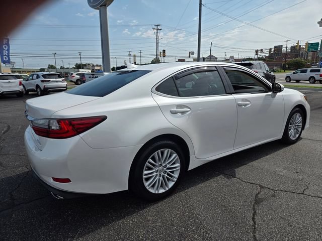 Used 2017 Lexus ES 350 w/ Accessory Package 2 FWD image 8