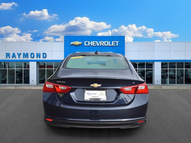 Certified 2018 Chevrolet Malibu LT FWD image 5