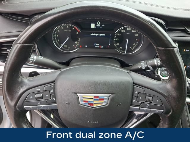 Used 2025 Cadillac XT6 Premium Luxury w/ LPO, Floor Liner Package AWD/4WD image 4