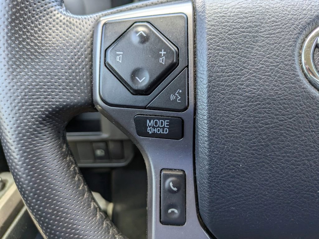 Used 2018 Toyota Tacoma SR5 image 22