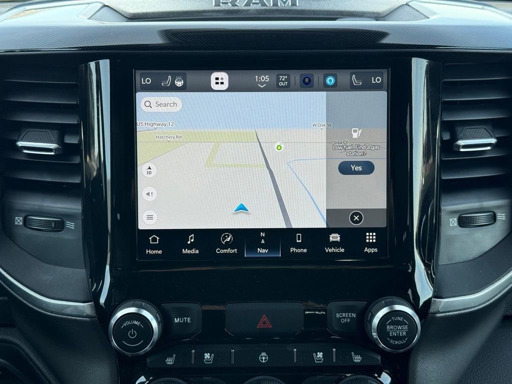 Used 2022 RAM 1500 Laramie AWD/4WD image 16