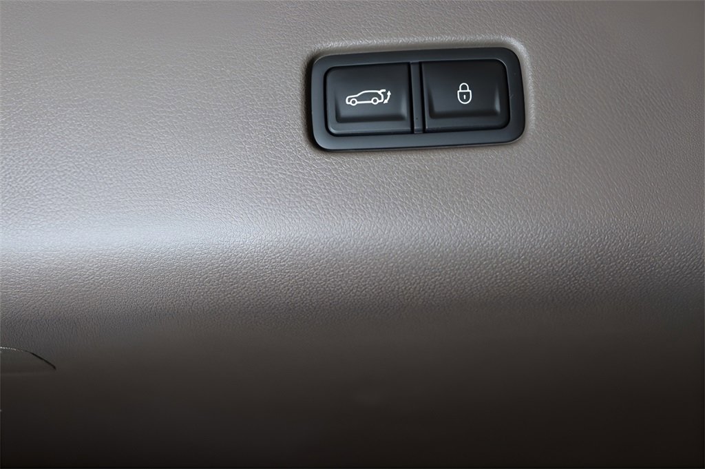 New 2026 Genesis GV70 2.5T Advanced image 25