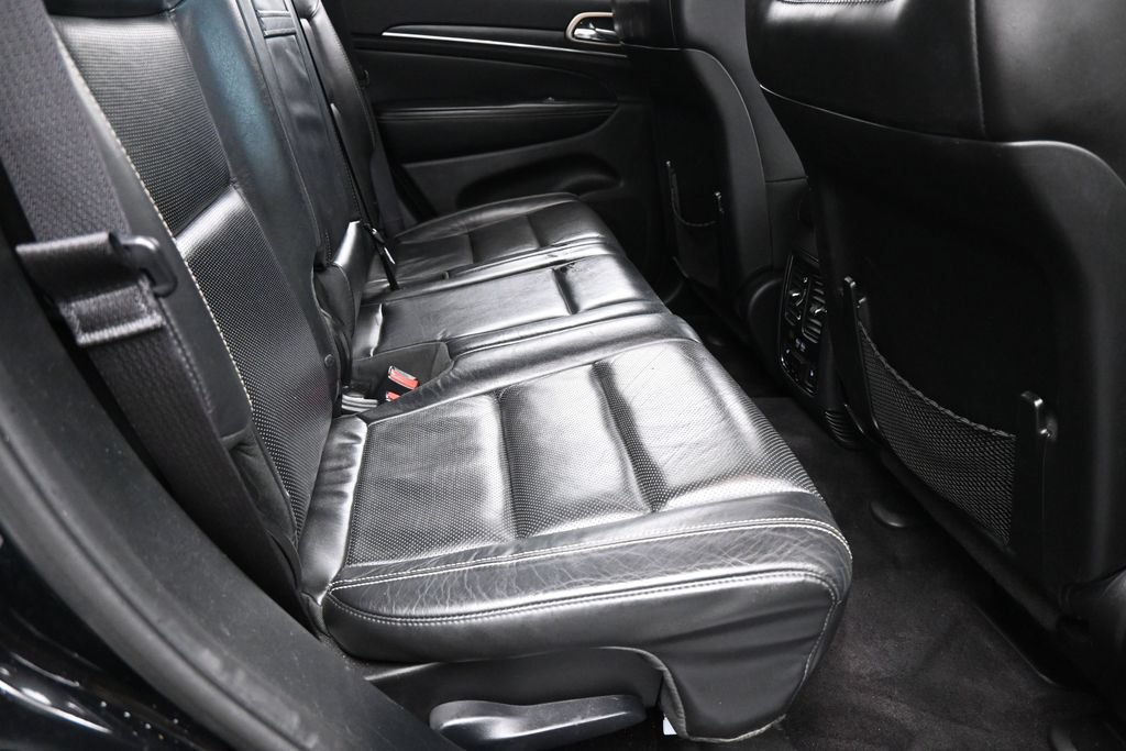 Used 2017 Jeep Grand Cherokee Limited w/ Luxury Group II RWD image 38