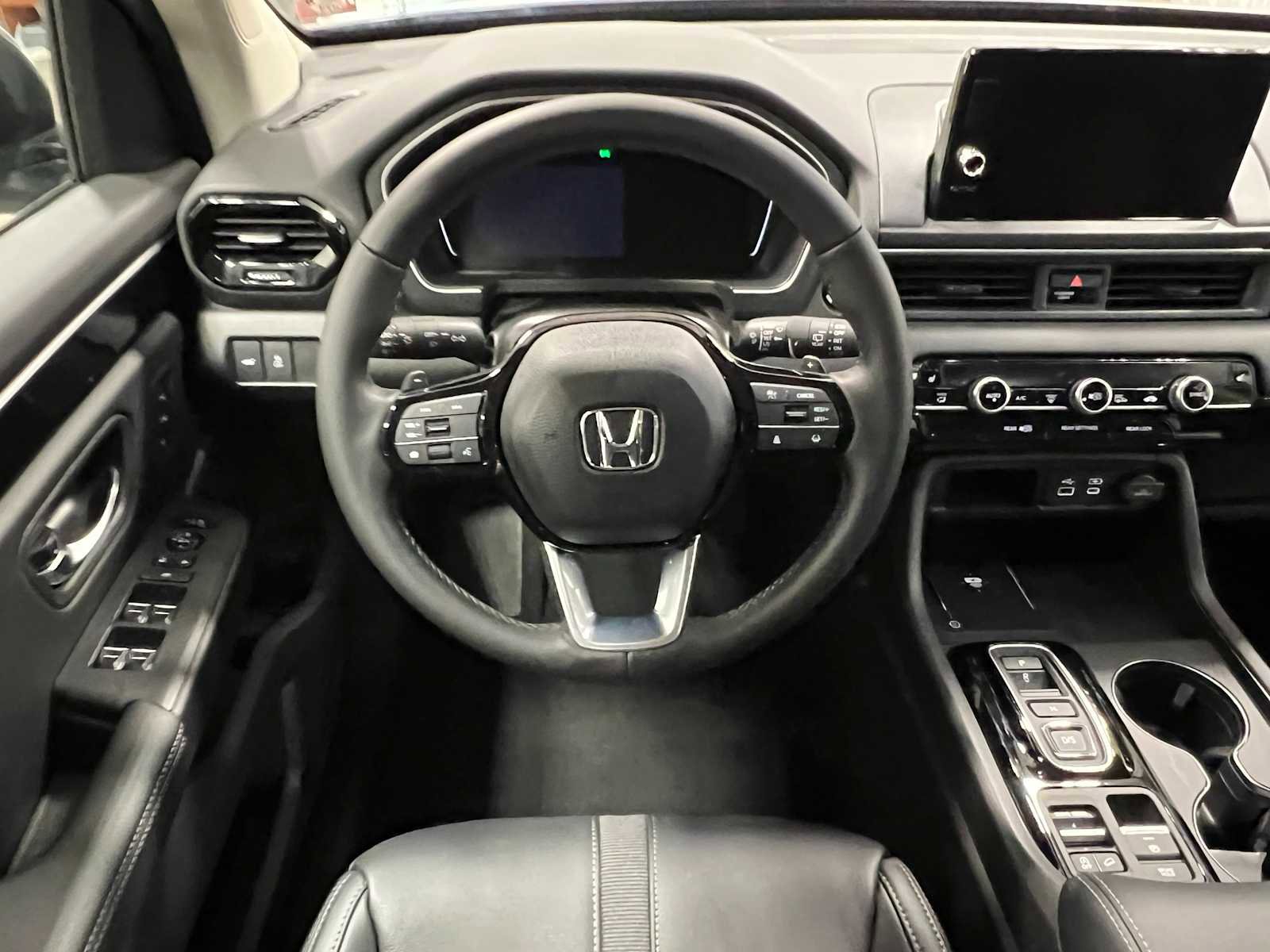 New 2025 Honda Pilot EX-L image 16