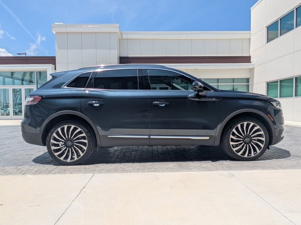 Used 2021 Lincoln Nautilus Black Label w/ Class II Trailer Tow Package AWD/4WD image 4