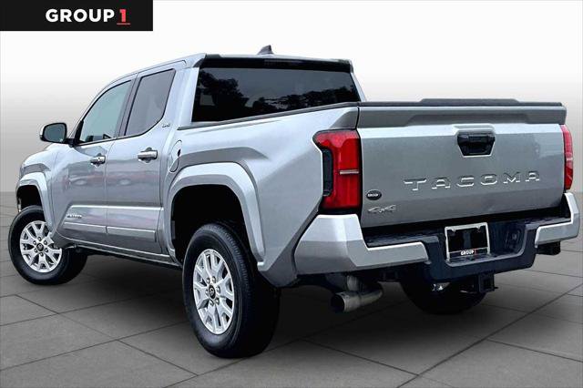 Certified 2025 Toyota Tacoma SR5 AWD/4WD image 12