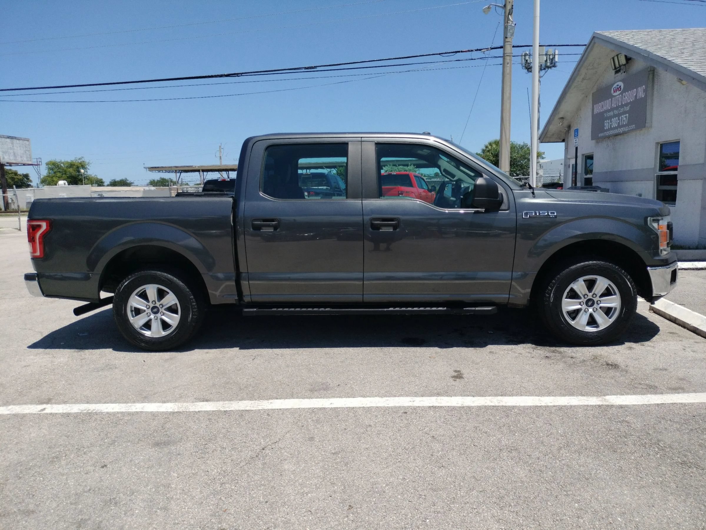 Used 2019 Ford F150 XL w/ Equipment Group 101A Mid RWD image 9