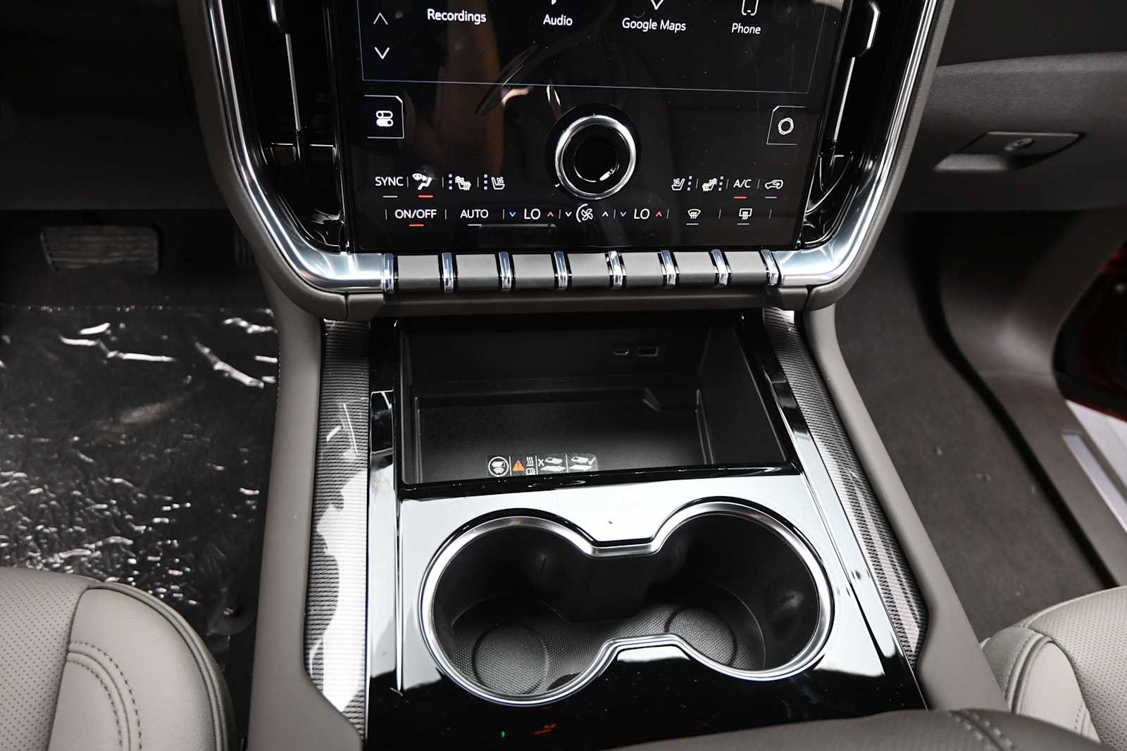 New 2026 GMC Yukon XL Elevation w/ Elevation Premium Package AWD/4WD image 20