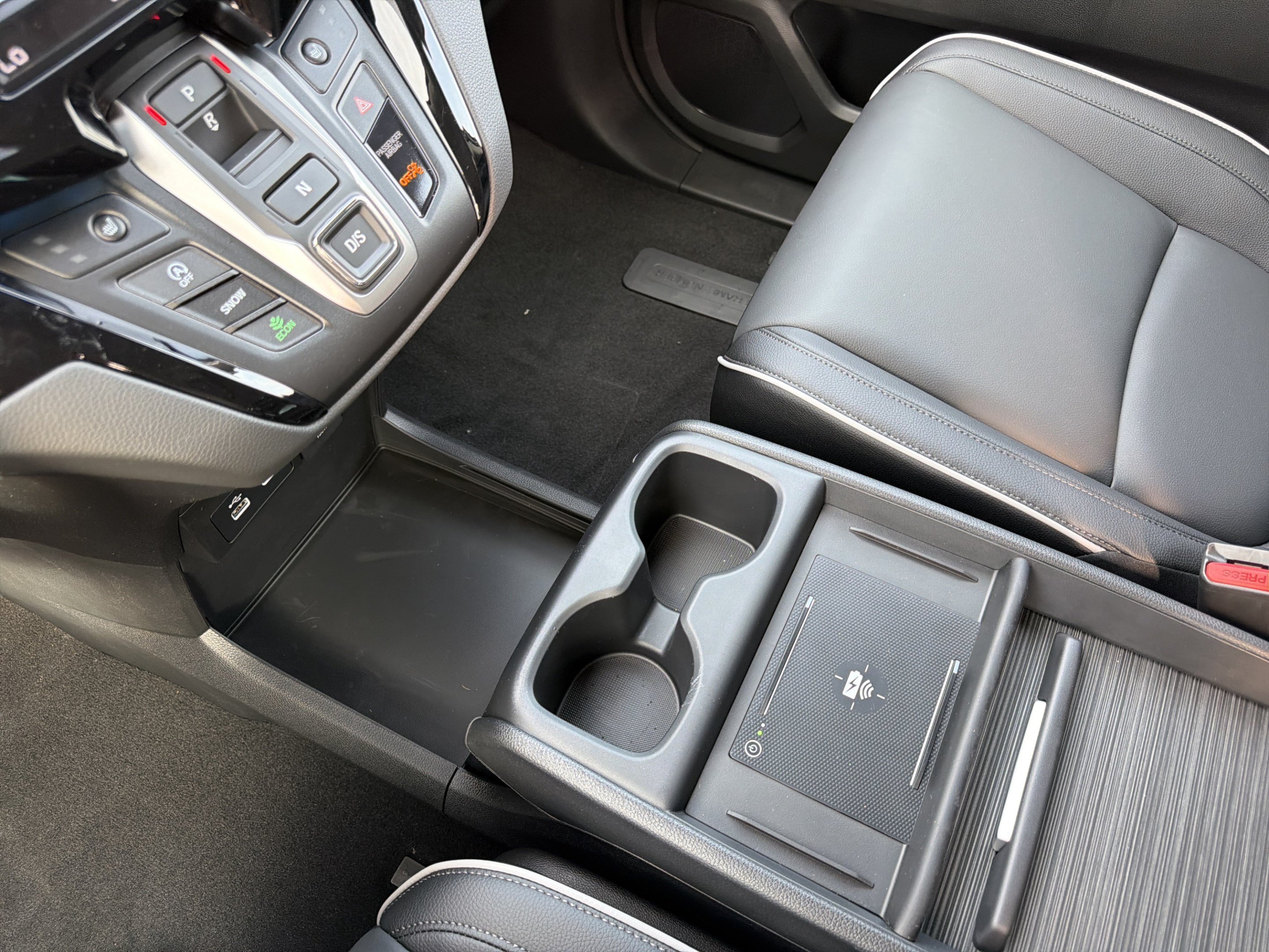 New 2026 Honda Odyssey Touring image 13