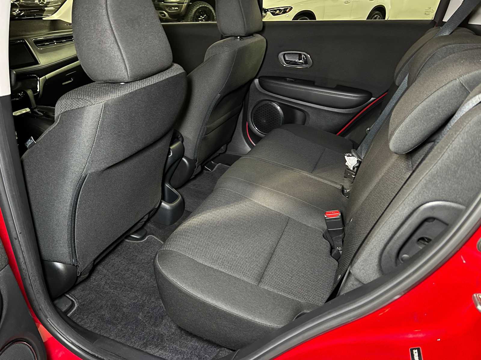 Used 2017 Honda HR-V EX image 18