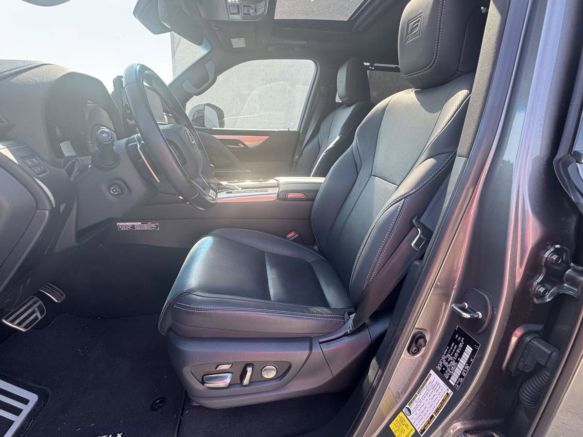 Used 2023 Lexus LX 600 F Sport image 7
