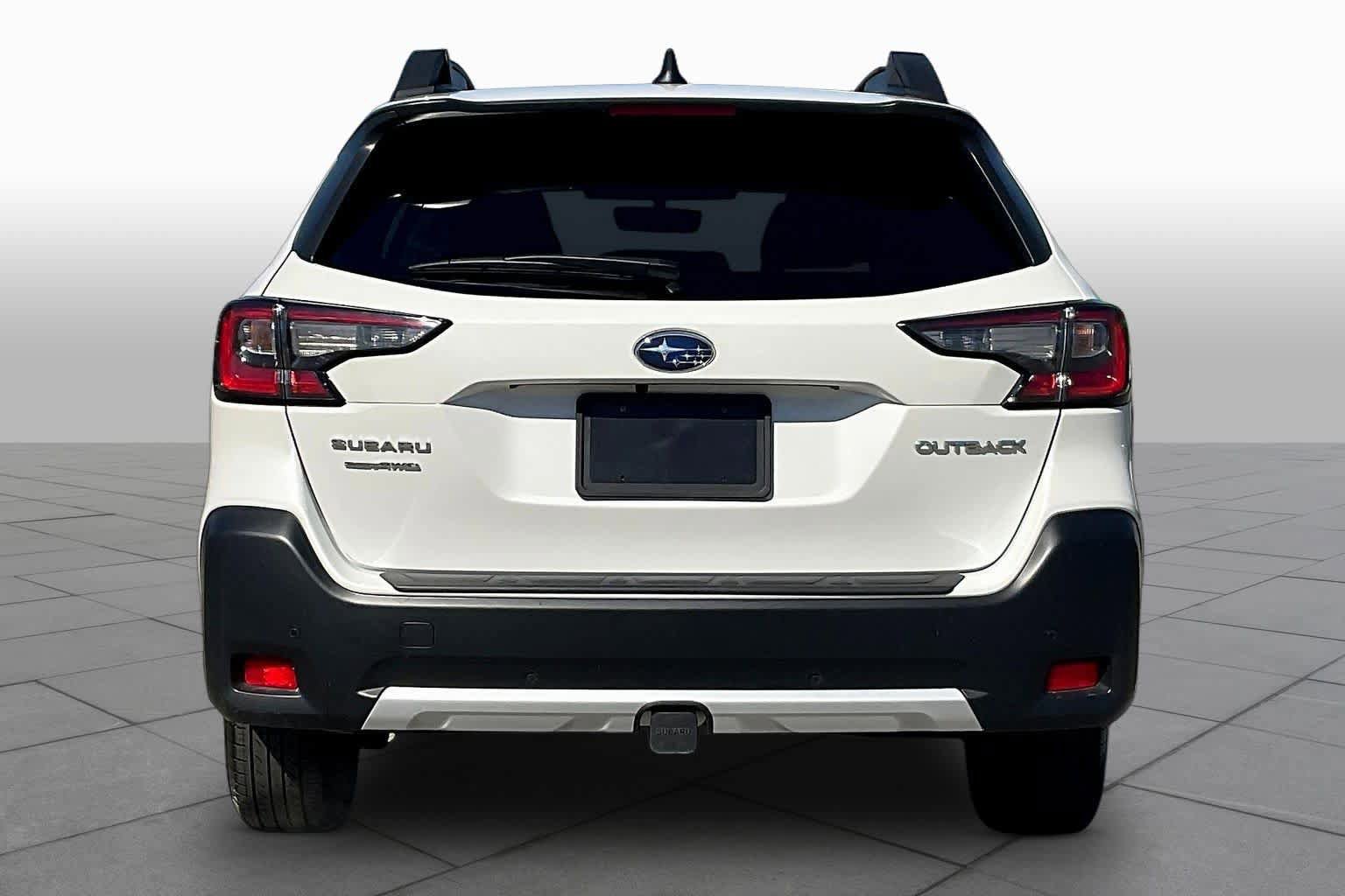 Used 2024 Subaru Outback Limited AWD/4WD image 6