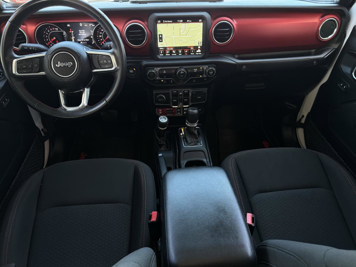 Used 2022 Jeep Gladiator Rubicon AWD/4WD image 19