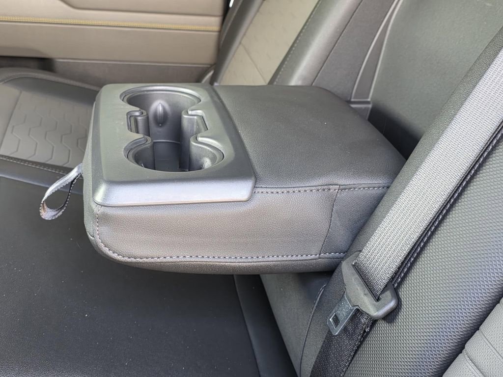 Used 2024 Chevrolet Silverado 1500 ZR2 w/ Technology Package image 12