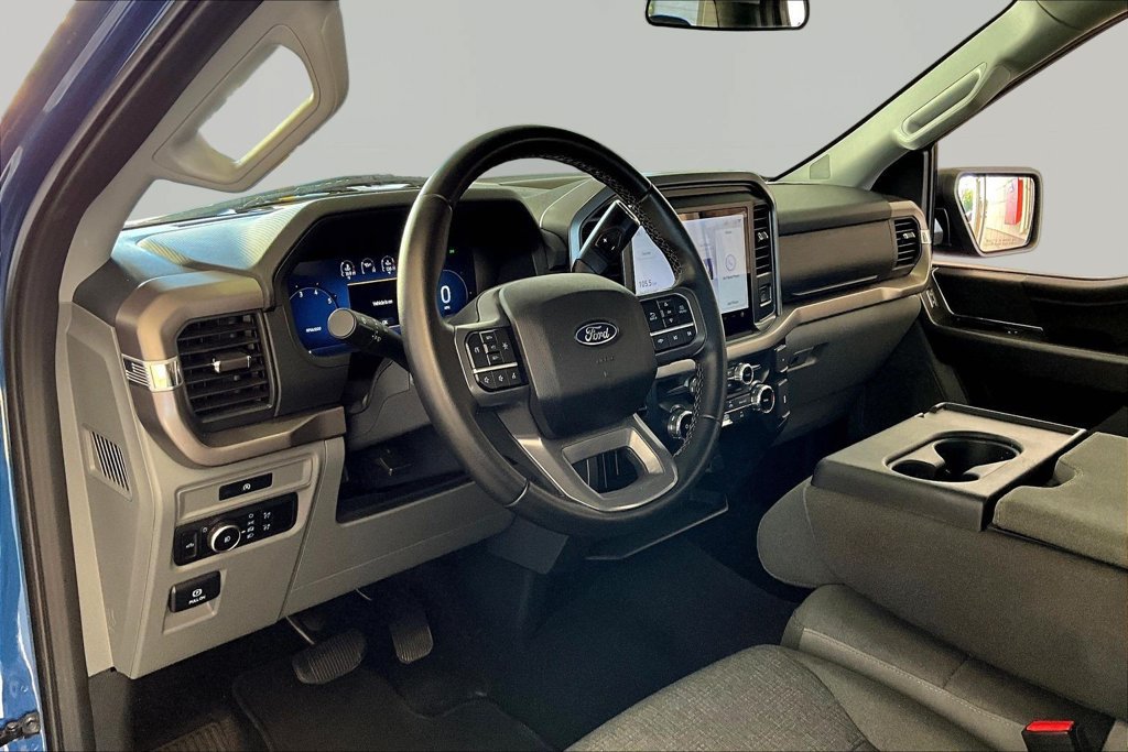 Used 2025 Ford F150 XLT w/ Equipment Group 301A Standard AWD/4WD image 19