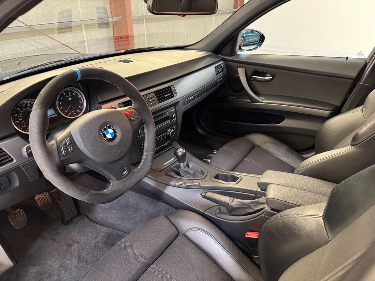 Used 2011 BMW M3 Sedan image 2