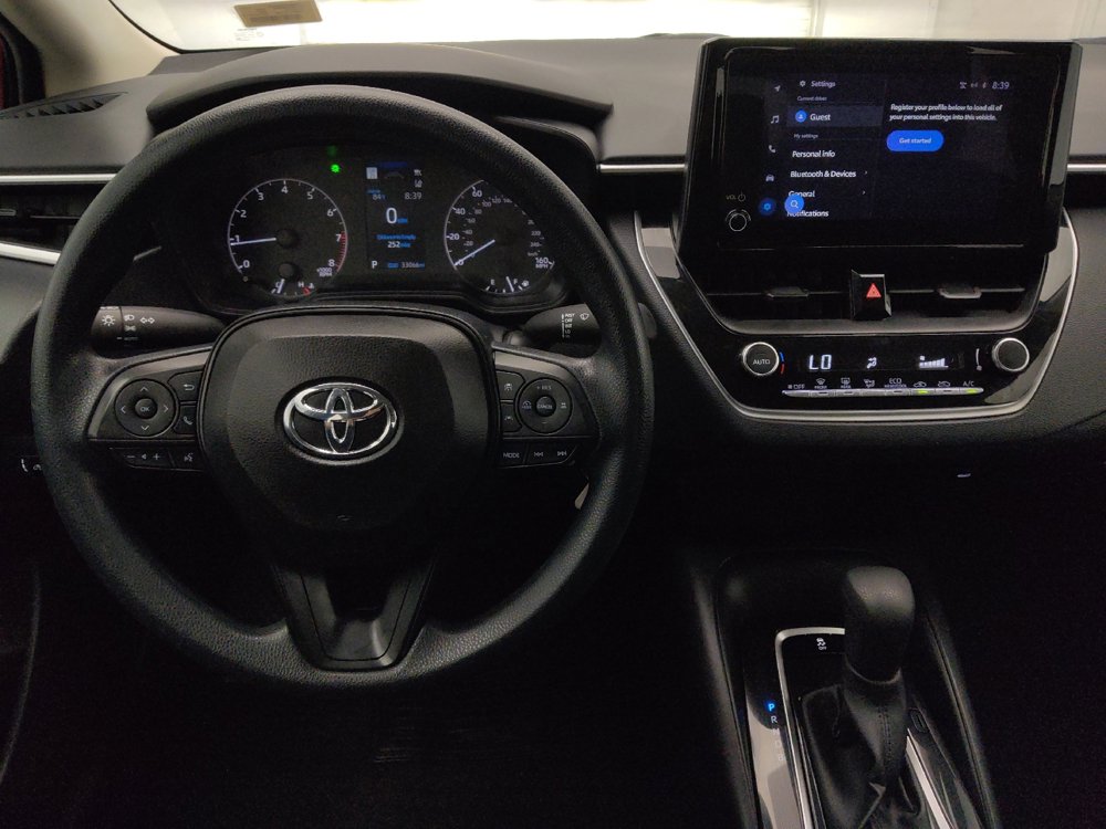 Used 2025 Toyota Corolla LE FWD image 22