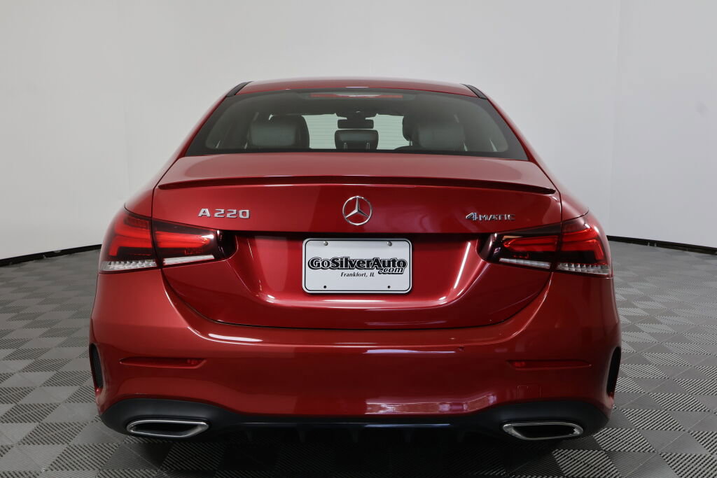 Used 2021 Mercedes-Benz A 220 4MATIC image 3