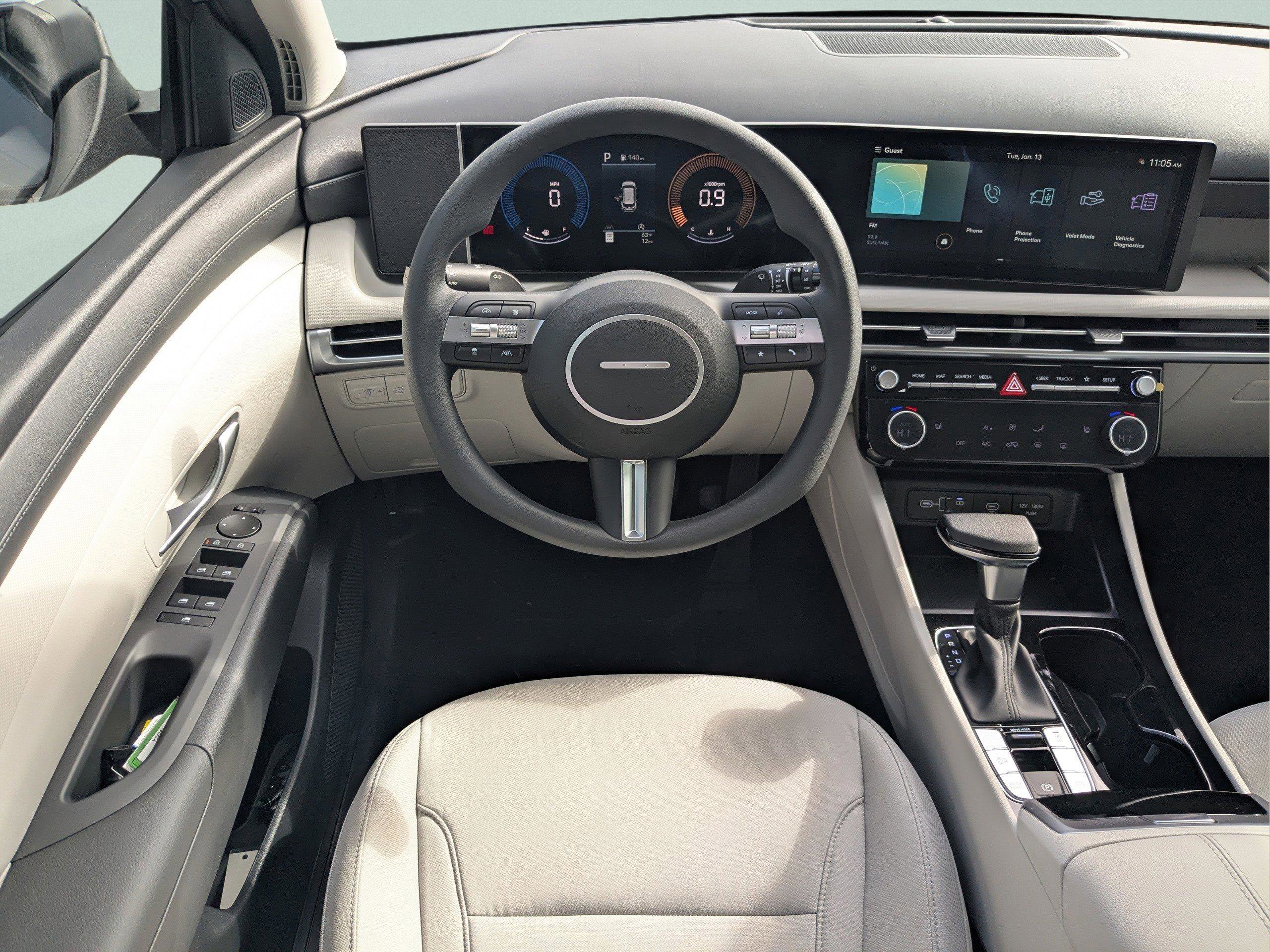 New 2026 Hyundai Tucson SEL image 17