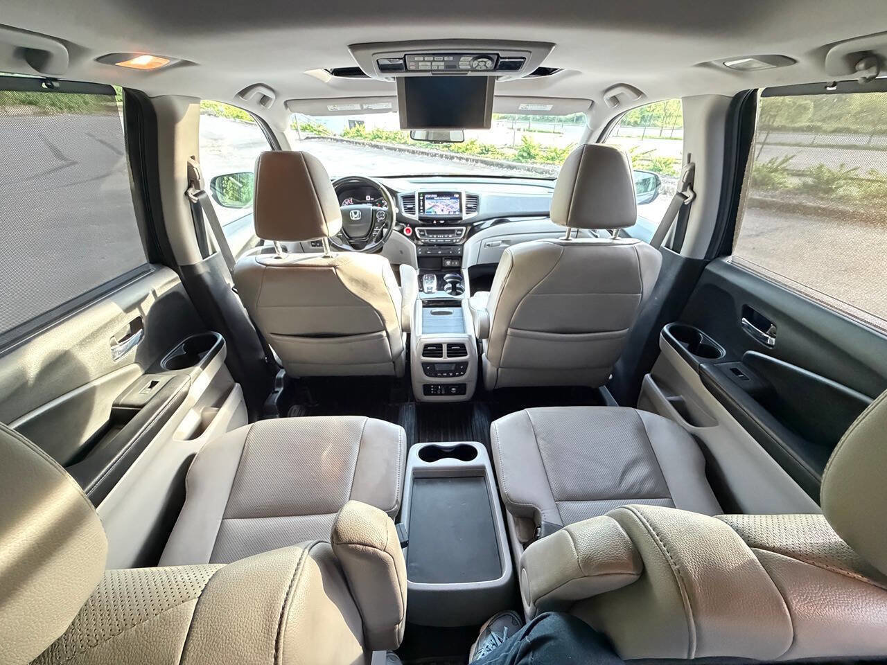 Used 2016 Honda Pilot Elite image 24