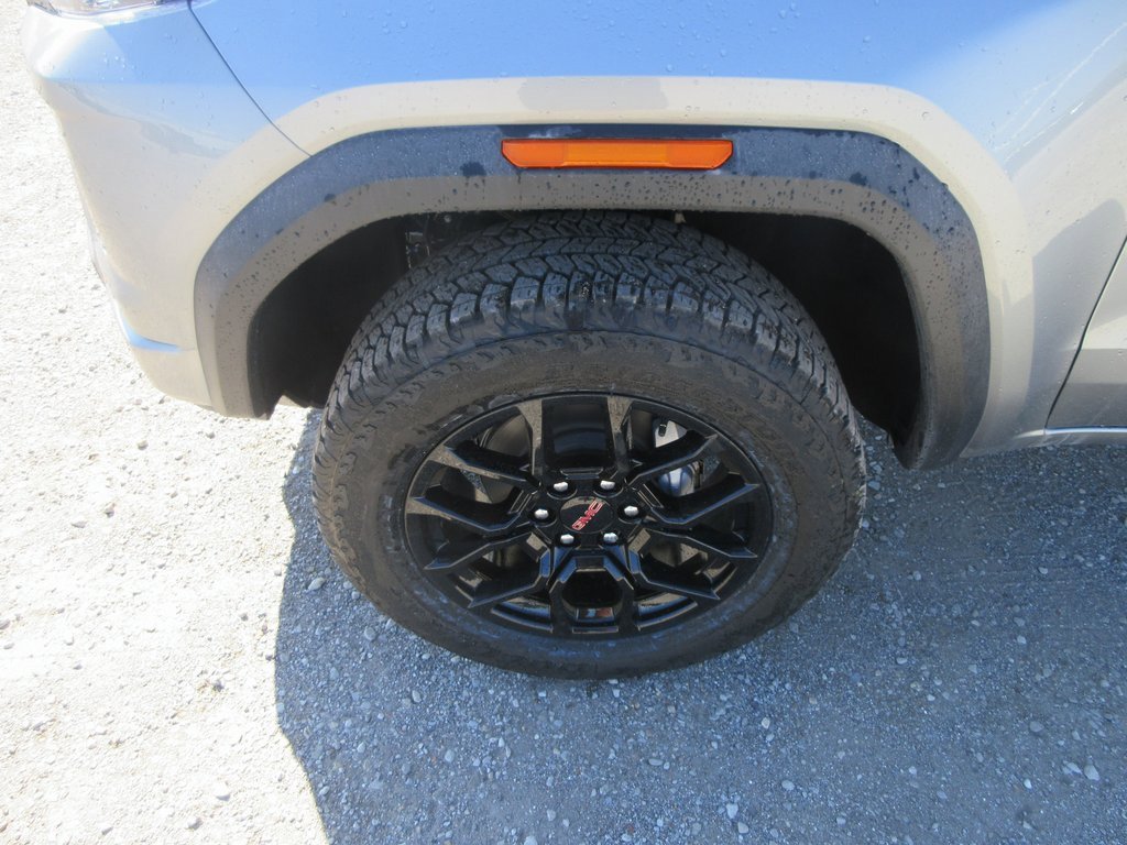 New 2026 GMC Canyon AT4 w/ Technology Plus Package image 11