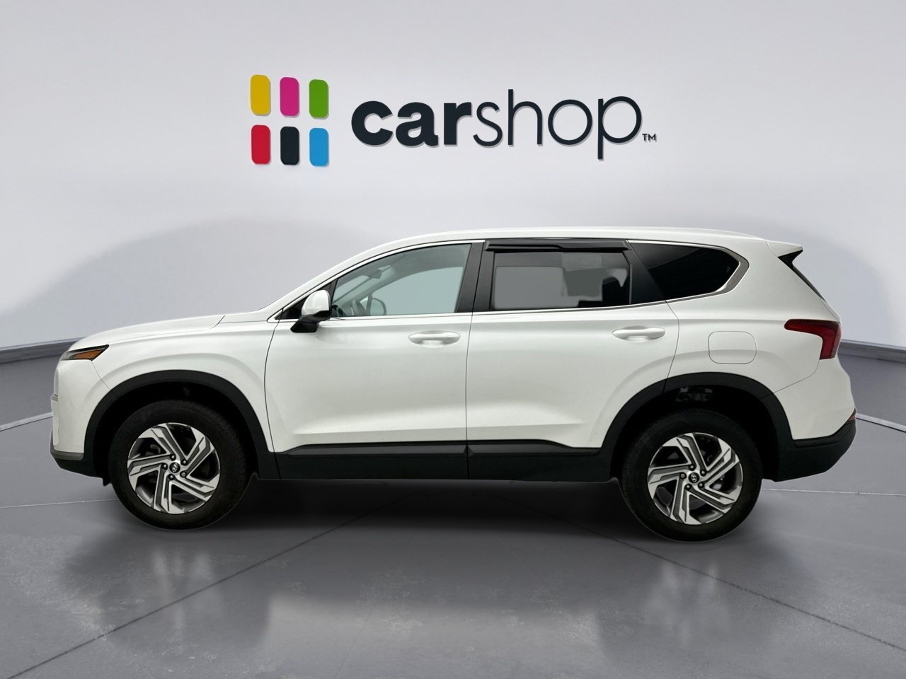 Used 2023 Hyundai Santa Fe SE AWD/4WD image 2