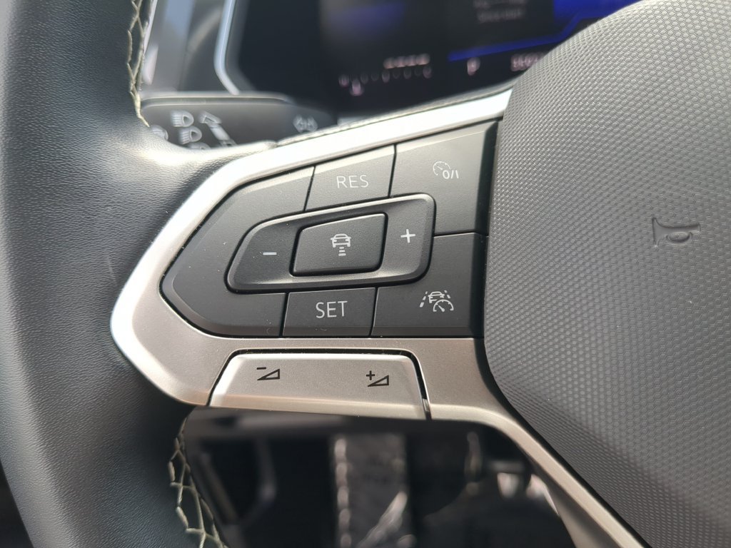 Certified 2024 Volkswagen Tiguan S FWD image 25
