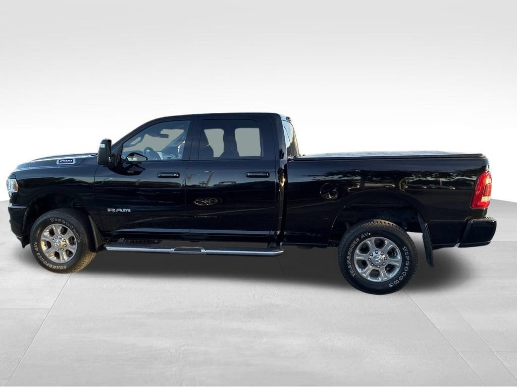 Used 2024 RAM 2500 Big Horn w/ Safety Group AWD/4WD image 2