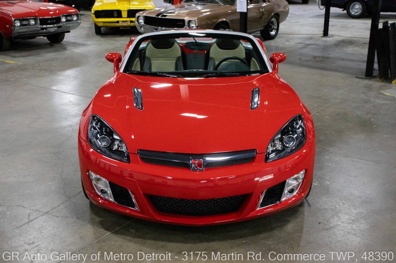 Used 2009 Saturn Sky Red Line RWD image 12