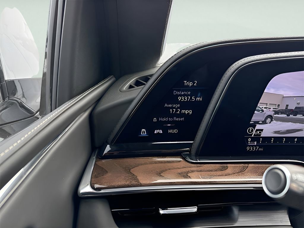 Used 2024 Cadillac Escalade Premium Luxury Platinum image 45
