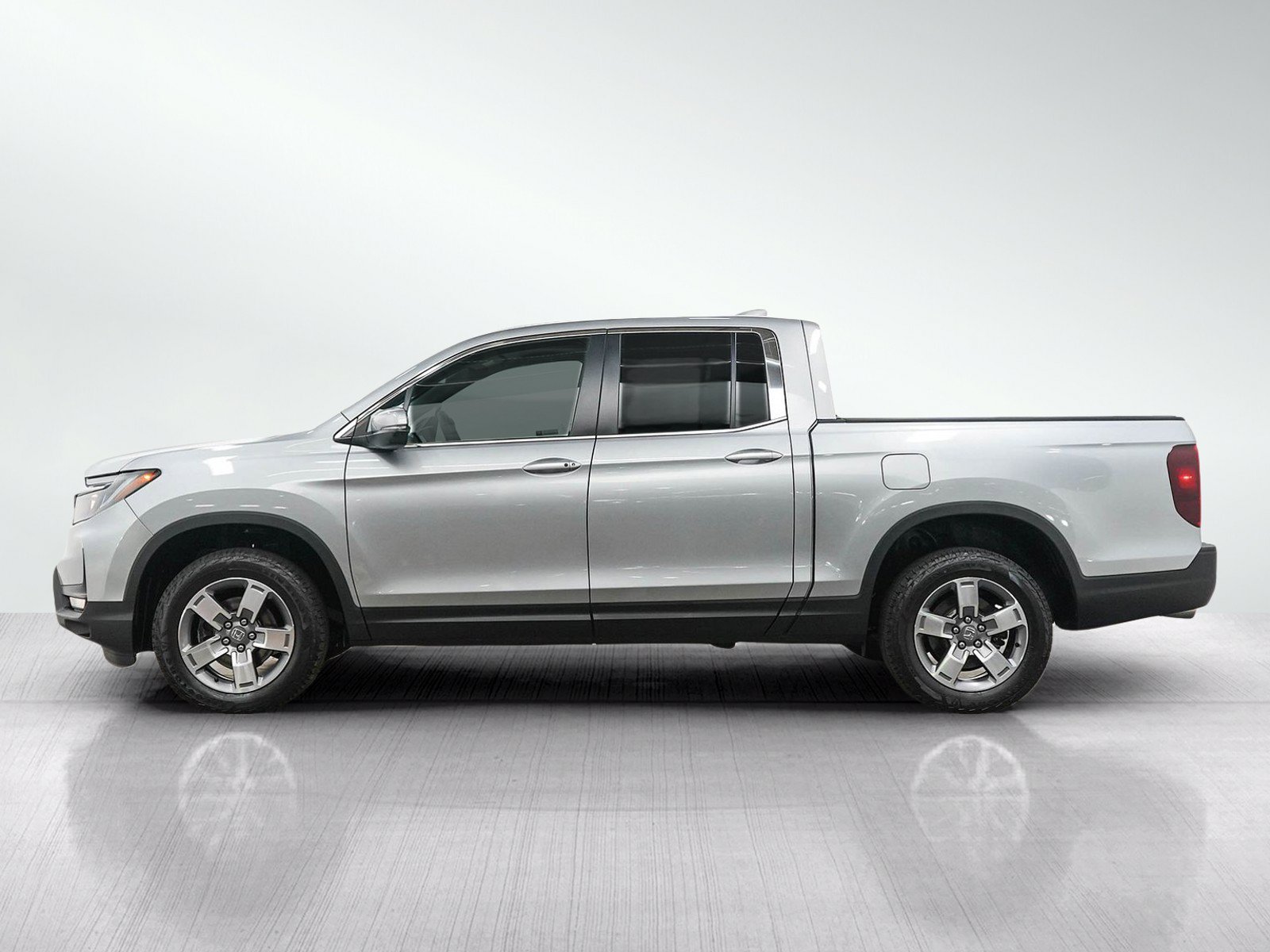 Used 2024 Honda Ridgeline RTL image 2