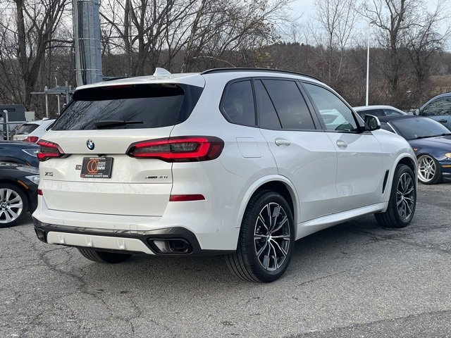 Used 2023 BMW X5 xDrive40i w/ M Sport Package image 4