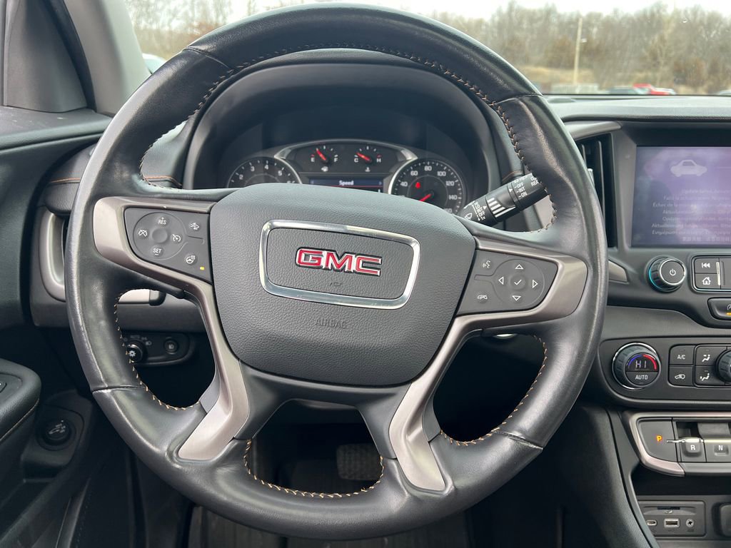 Used 2022 GMC Terrain AT4 w/ LPO, Floor Liner Package image 10