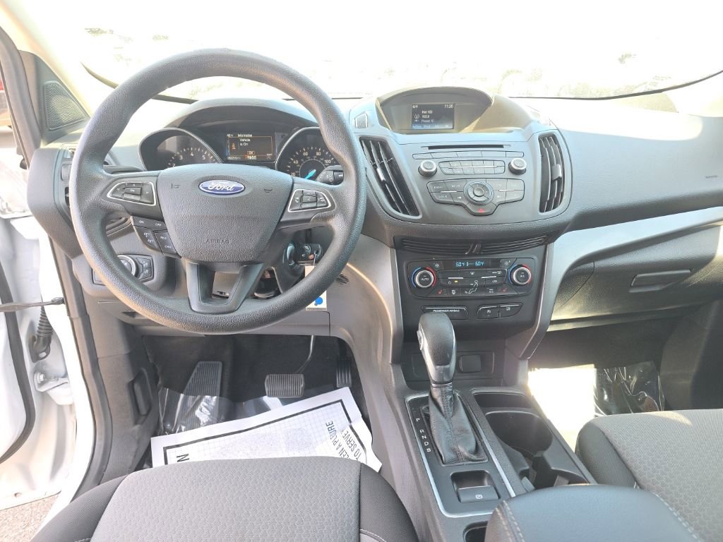 Used 2018 Ford Escape SE image 9