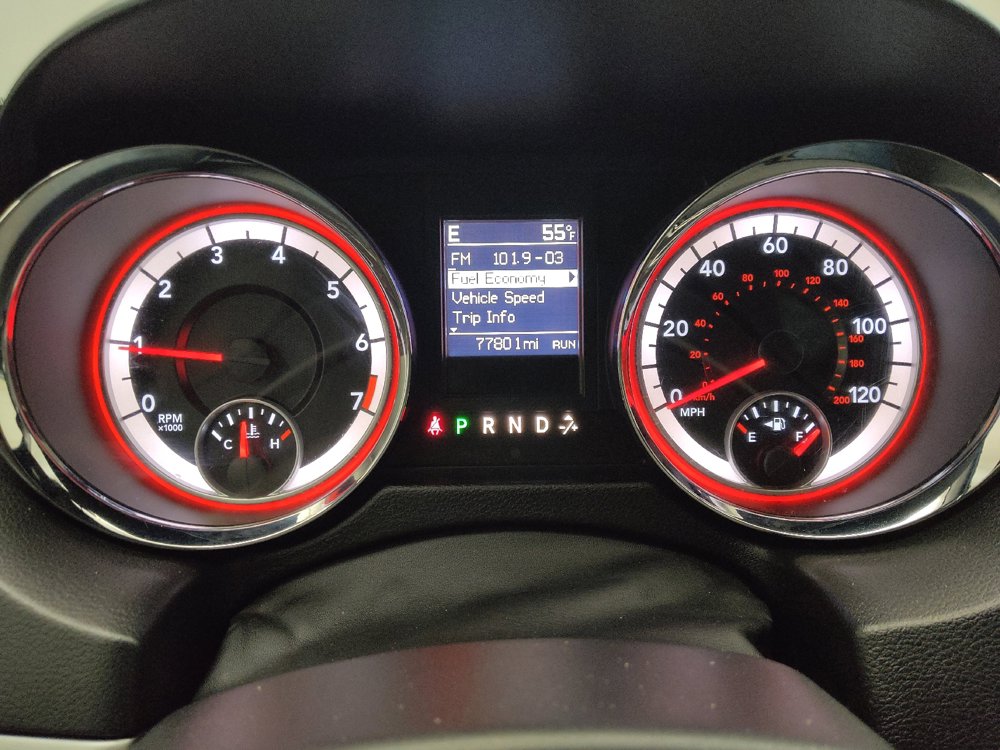 Used 2015 Dodge Grand Caravan R/T w/ Driver Convenience Group FWD image 23