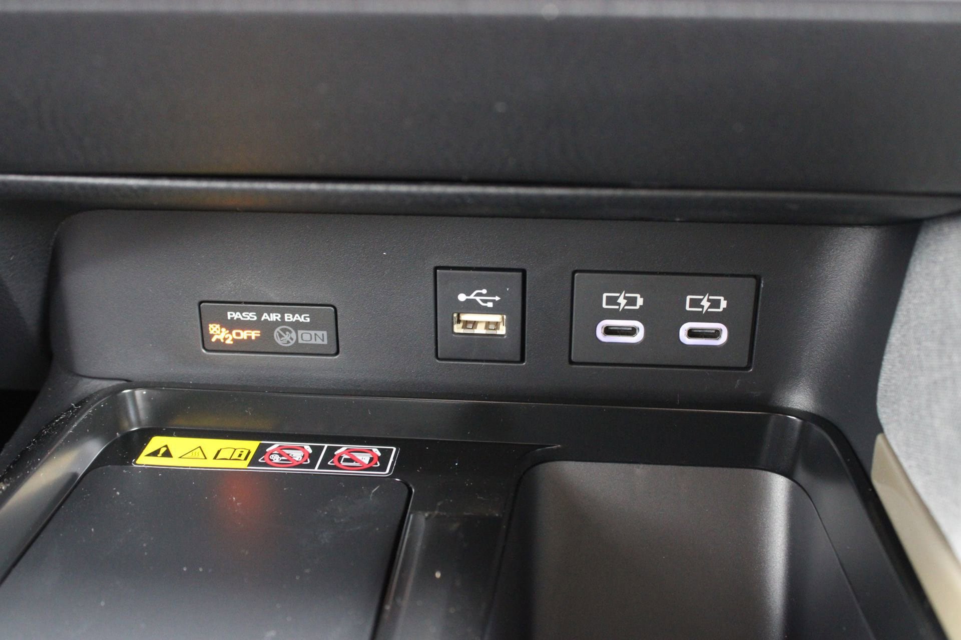 New 2026 Toyota Camry LE AWD/4WD image 41