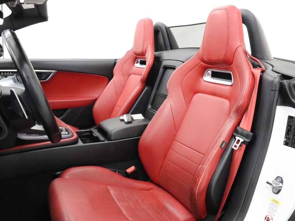 Used 2020 Jaguar F-TYPE Convertible RWD image 12