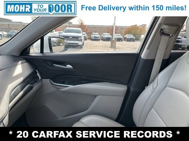 Used 2021 Cadillac XT4 Premium Luxury w/ Cold Weather Package image 27