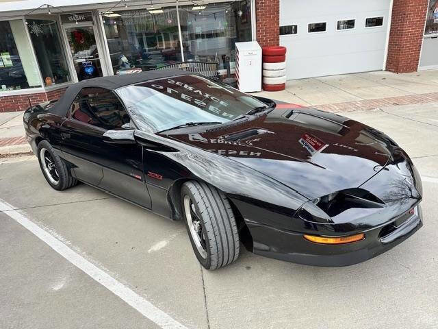 Used 1997 Chevrolet Camaro Z28 w/ Preferred Equipment Group 2 RWD image 25