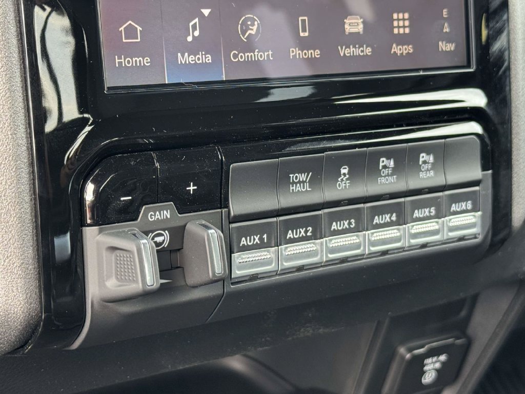 New 2026 RAM 2500 Tradesman AWD/4WD image 20