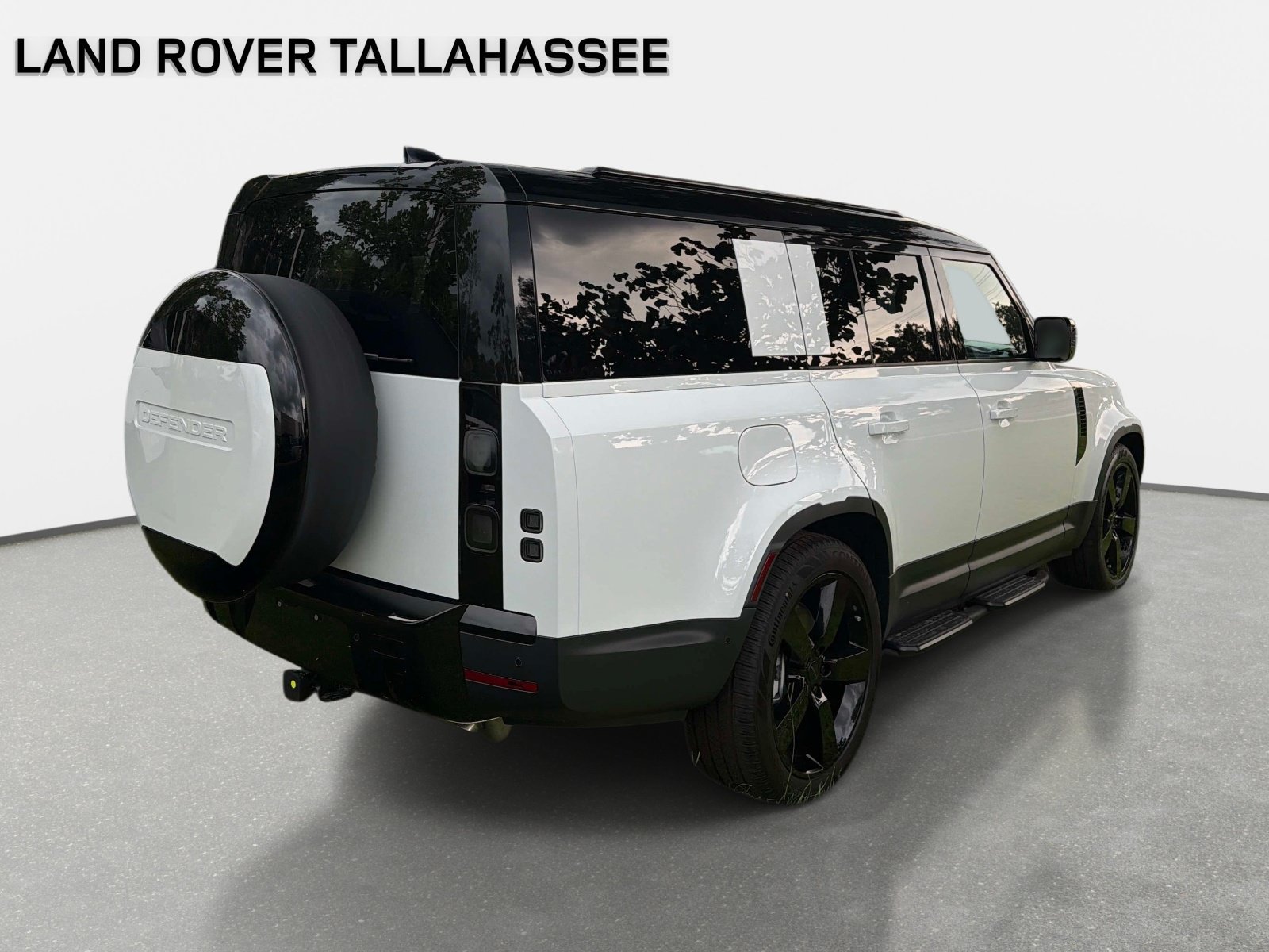 New 2026 Land Rover Defender 130 S AWD/4WD image 5