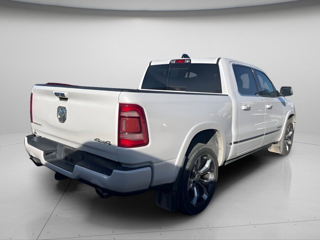 Used 2022 RAM 1500 Limited w/ Body-Colour Bumper Group image 14
