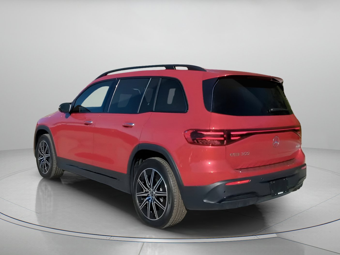 Used 2024 Mercedes-Benz EQB 300 4MATIC image 20