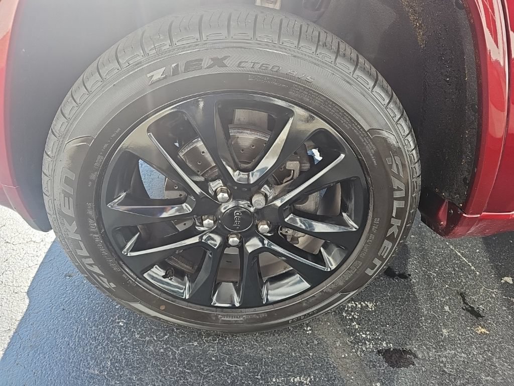 Used 2020 Jeep Grand Cherokee Altitude AWD/4WD image 8