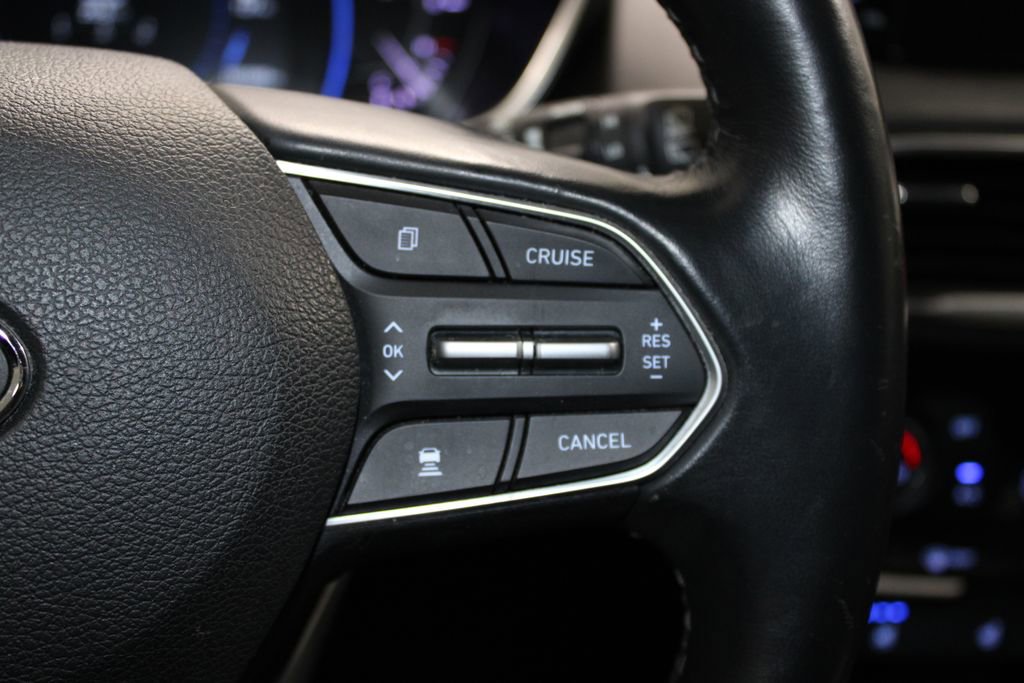 Used 2020 Hyundai Santa Fe Limited AWD/4WD image 22