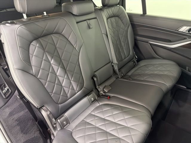Certified 2023 BMW X7 xDrive40i w/ M Sport Package image 24