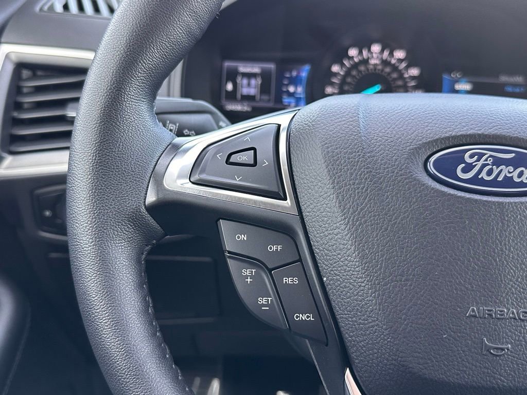 Certified 2024 Ford Edge SEL w/ Convenience Package image 29