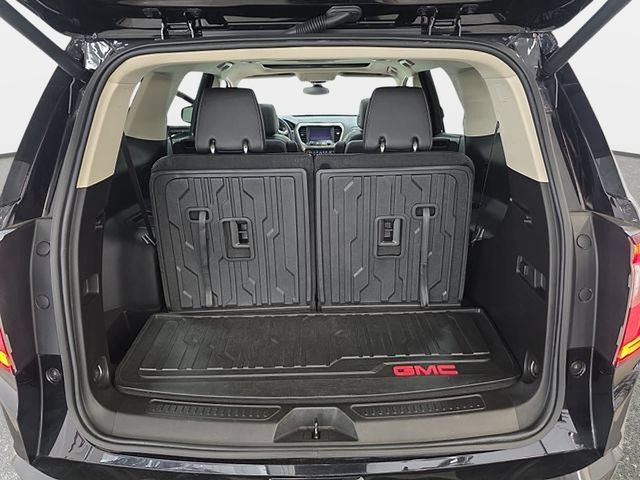 Used 2023 GMC Acadia Denali AWD/4WD image 35